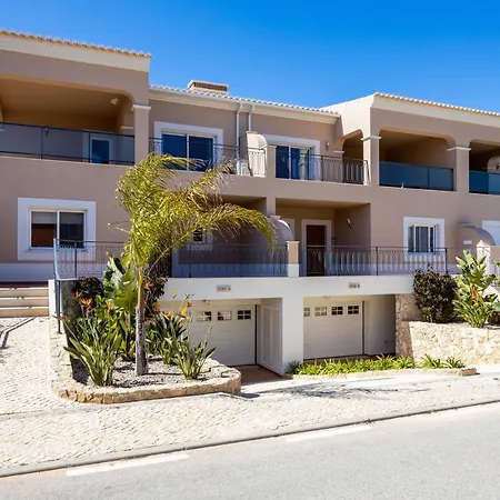 Prázdninový dům Casa Malhotra at Boa Vista Golf Resort, Bayview Village Lagos