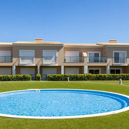 Casa Malhotra at Boa Vista Golf Resort, Bayview Village *