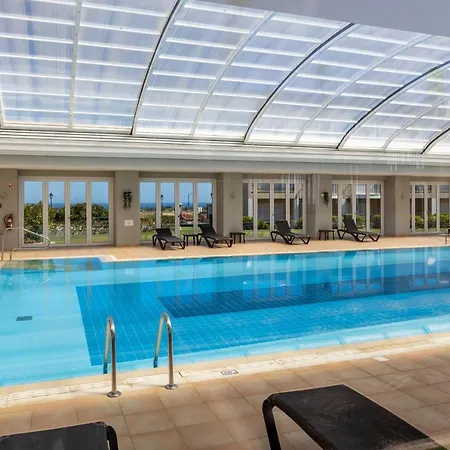 Casa Malhotra at Boa Vista Golf Resort, Bayview Village Nyaraló