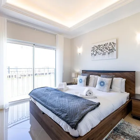 Casa Malhotra at Boa Vista Golf Resort, Bayview Village Nyaraló