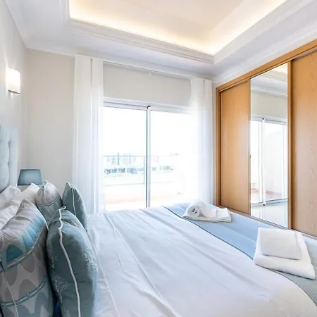 Casa Malhotra at Boa Vista Golf Resort, Bayview Village Nyaraló Lagos