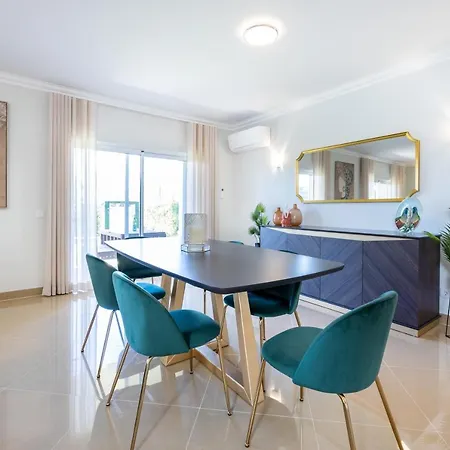 Casa Malhotra at Boa Vista Golf Resort, Bayview Village Lagos