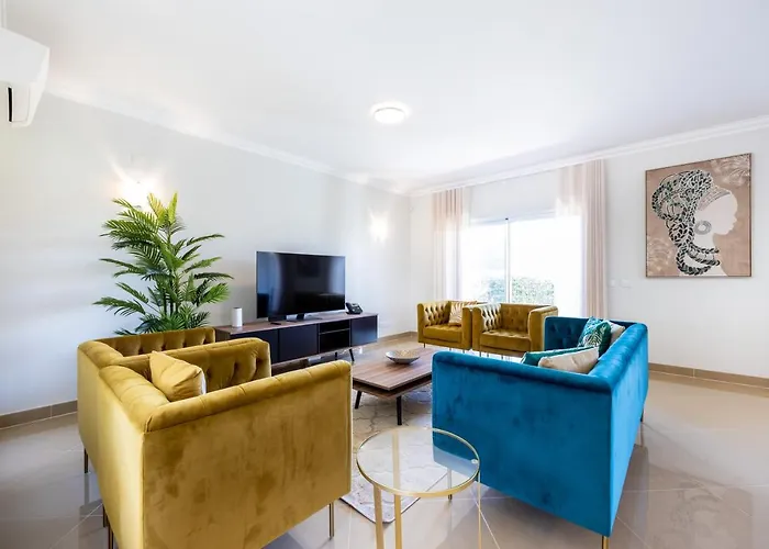 Casa Malhotra at Boa Vista Golf Resort, Bayview Village ラゴス