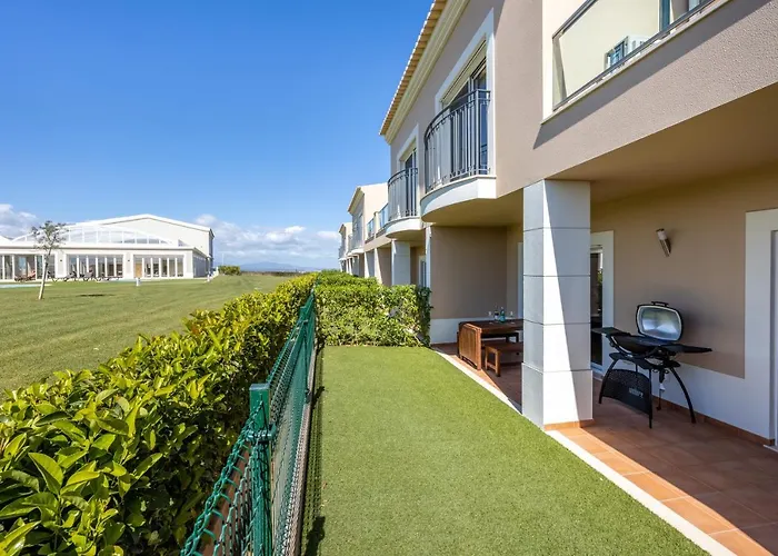 Casa Malhotra at Boa Vista Golf Resort, Bayview Village