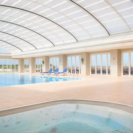 بيت للعطل Casa Malhotra at Boa Vista Golf Resort, Bayview Village *